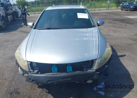 2008 Honda Accord 2.4 Ex z USA, uszkodzony, nr VIN JHMCP26798C003917